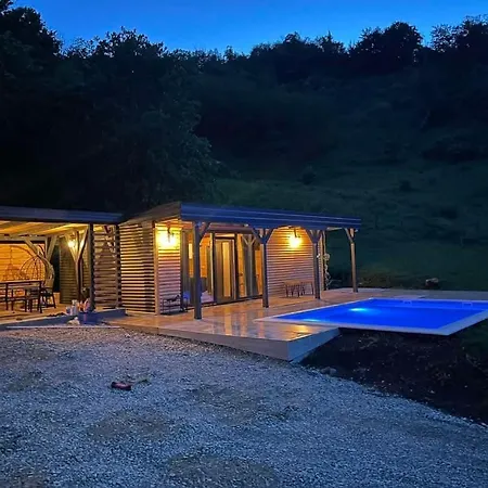 Vikendica Anas 公寓 *